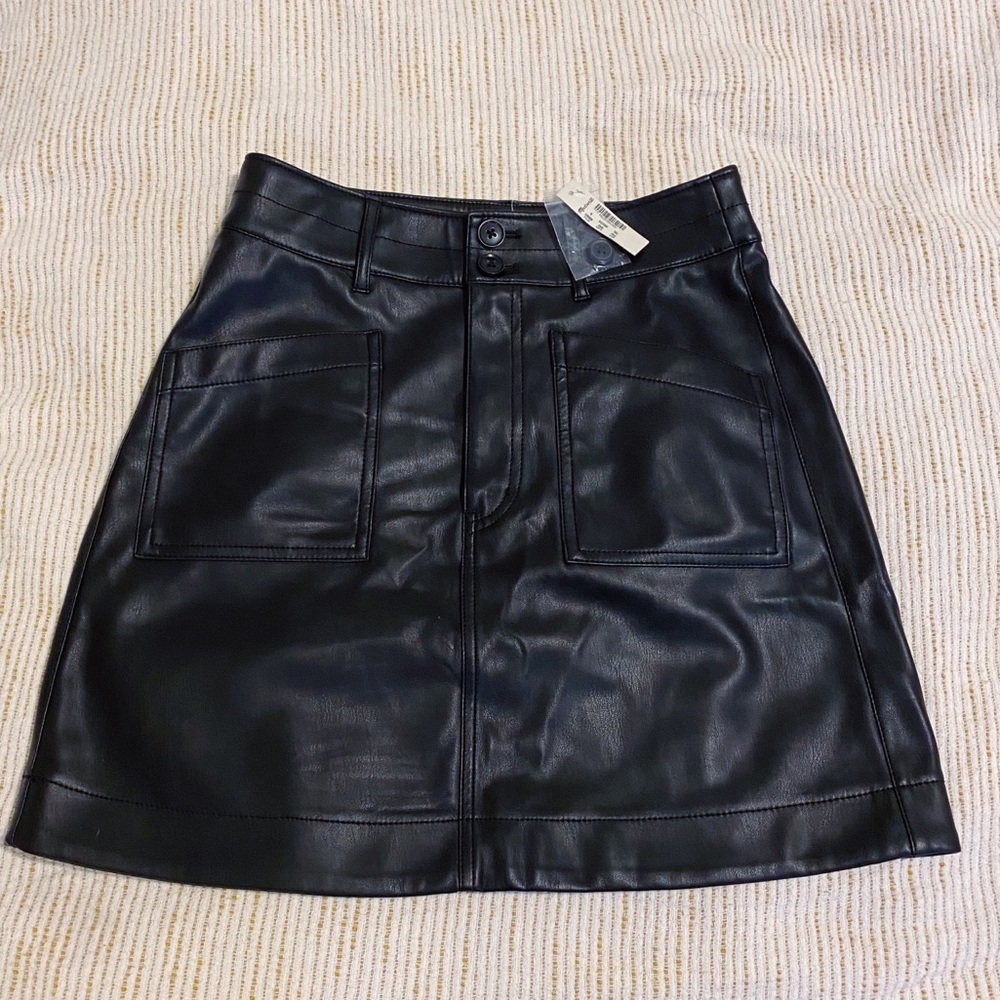 Madewell Black Vegan Leather A-line Skirt